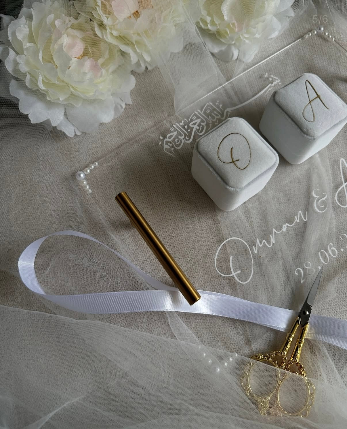 Ayat of Love – Acrylic Ring Display